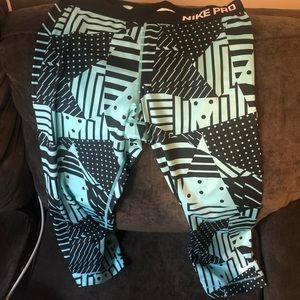 Nike pro compression leggings